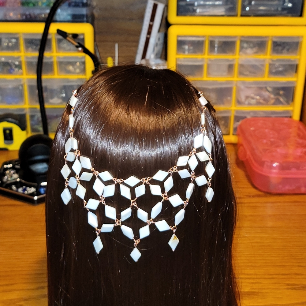 Barrette dangle wrap with Criss-cross pattern.  Made from mother of pearl